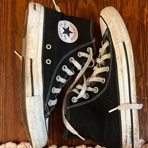 Black converse
